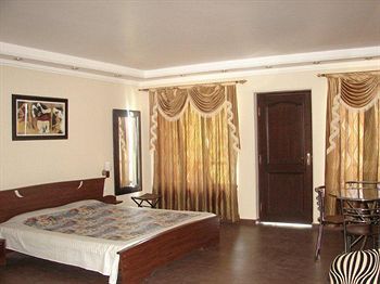 Hotel Emerald Heights Mussoorie Exterior foto